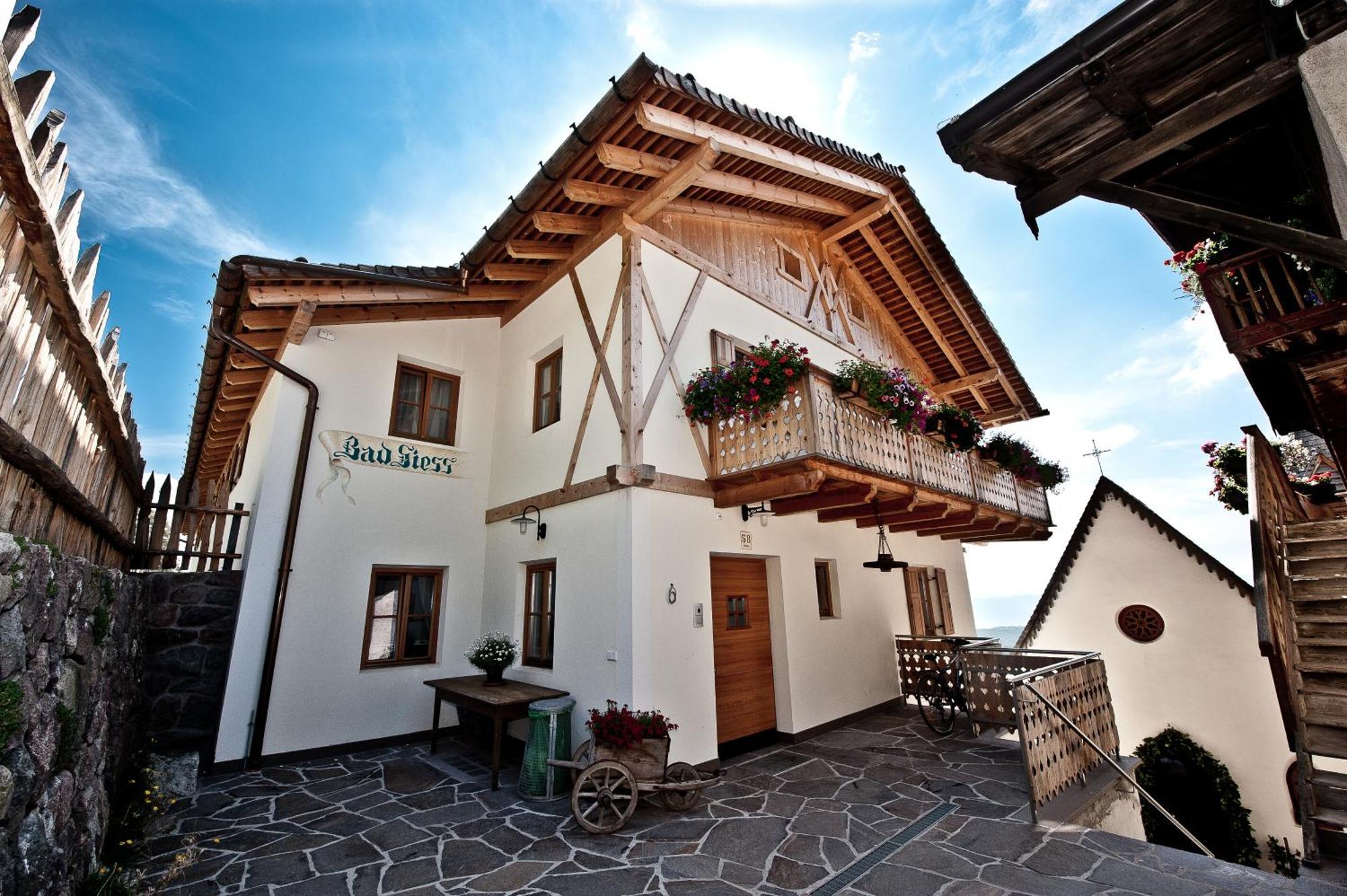 Gasthaus Bad Siess Longostagno Exterior photo